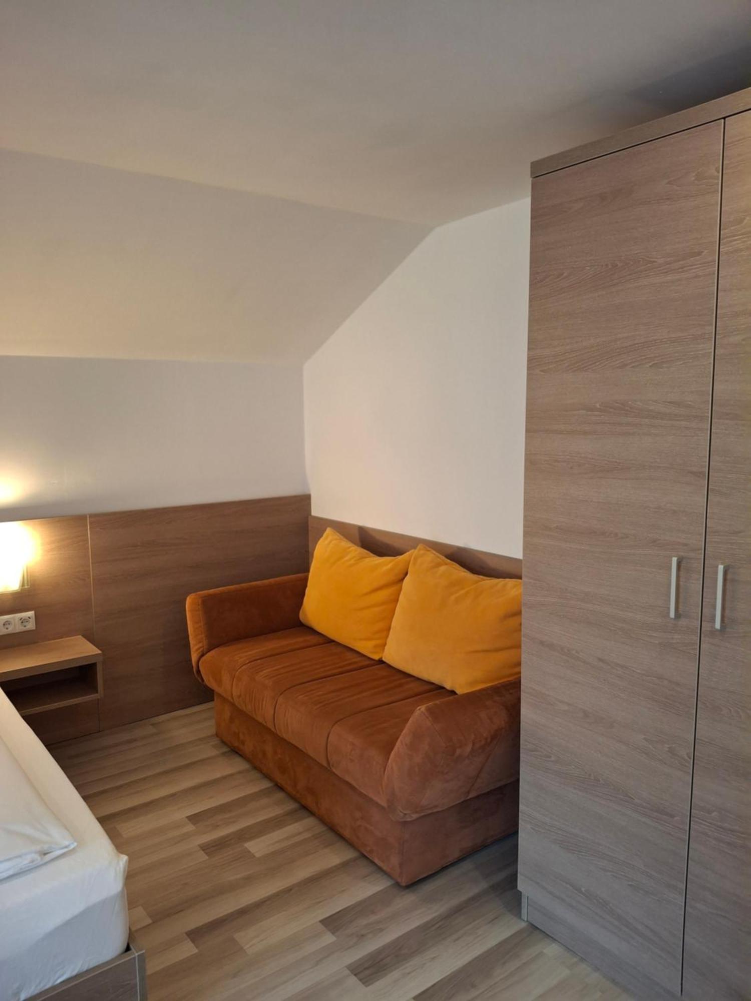 Apart Ritzl Fügen Екстериор снимка