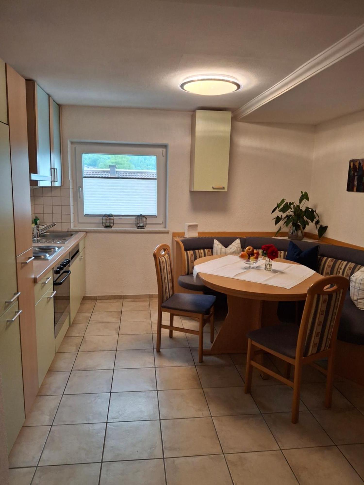 Apart Ritzl Fügen Екстериор снимка