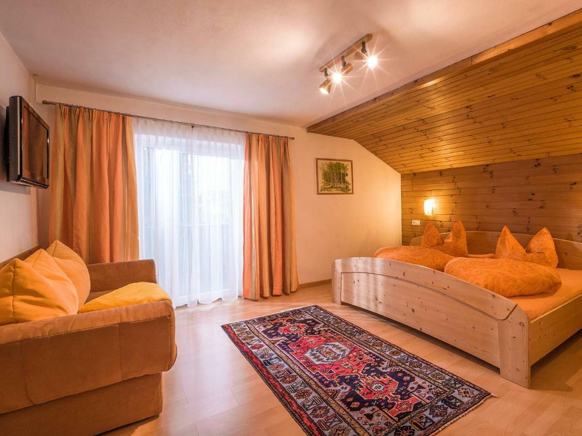 Apart Ritzl Fügen Екстериор снимка